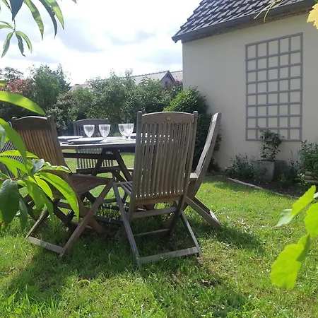 Confortable Proche Moulins Avec Jardin & Poele A Bois - Fr-1-489-463 Дом отдыха